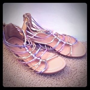 NWOT kid's sandals size 5